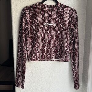 Y2K Dickies Women's Long Sleeve Cropped T-Shirt Pink Stretchy‎ Snakeskin Size L